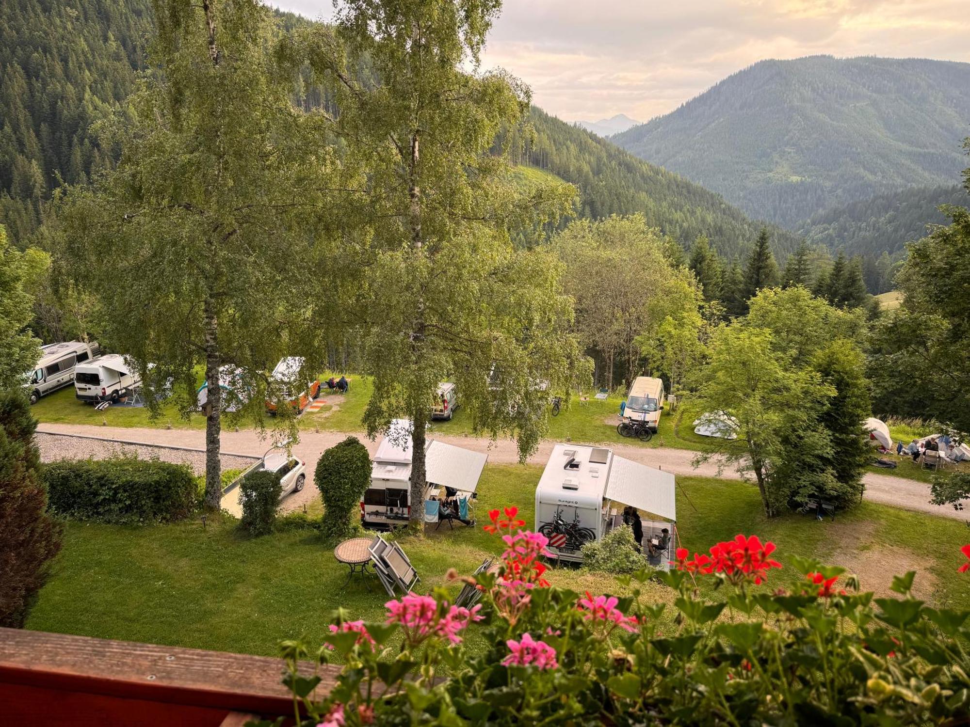 Fruehstueckspension Gsenger Ramsau am Dachstein Exteriér fotografie